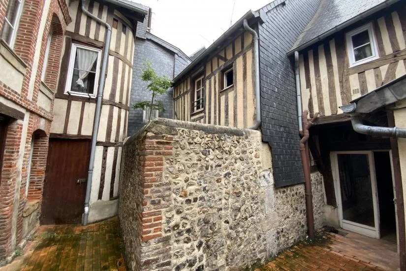 HONFLEUR - 15, rue du Puits à Honfleur