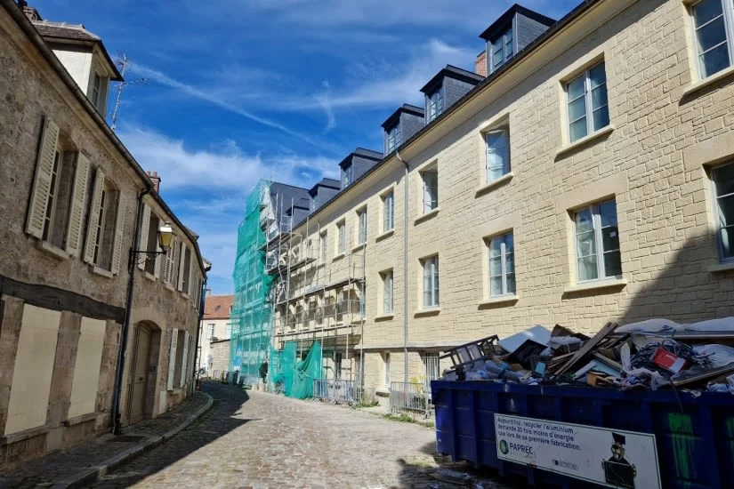 SENLIS, Place Saint Maurice - Résidence Saint-Joseph à Senlis