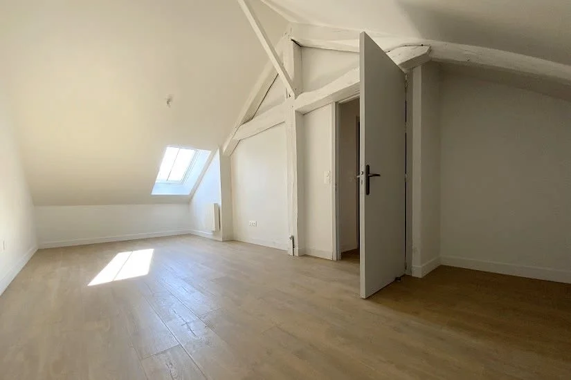HONFLEUR, 83 rue Haute à Honfleur