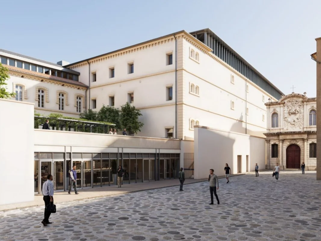 La Cour des Doms (SUD) à Avignon