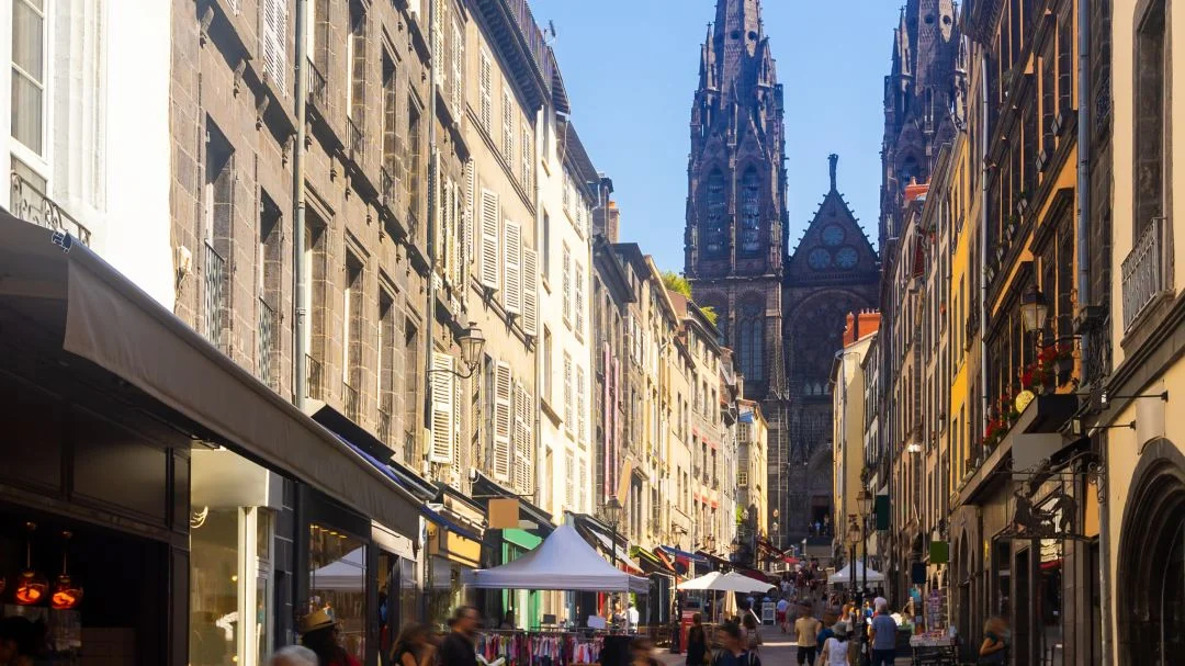 CLERMONT-FERRAND : Maison du Bon-Pasteur à Clermont-Ferrand