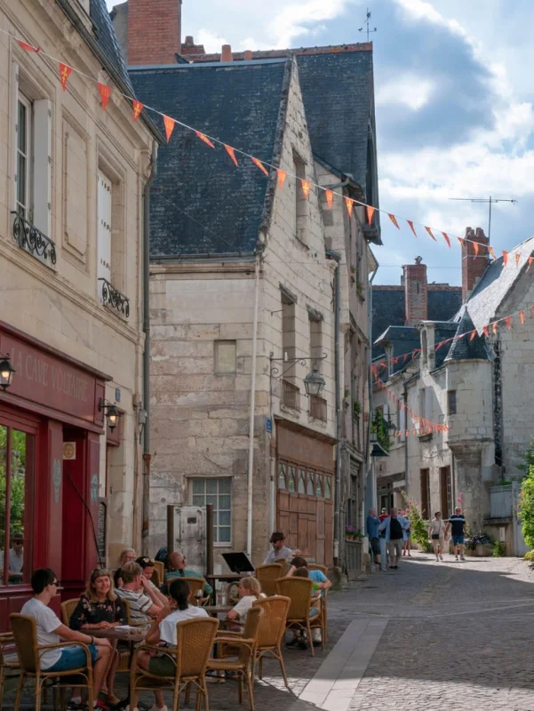 CHINON : Général de Gaulle à Chinon