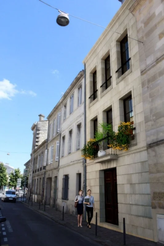 89 RUE HENRI IV à BORDEAUX