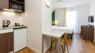 Pierre & Vacances - Carrières sous Poissy - Adagio access à Carrières-sous-Poissy