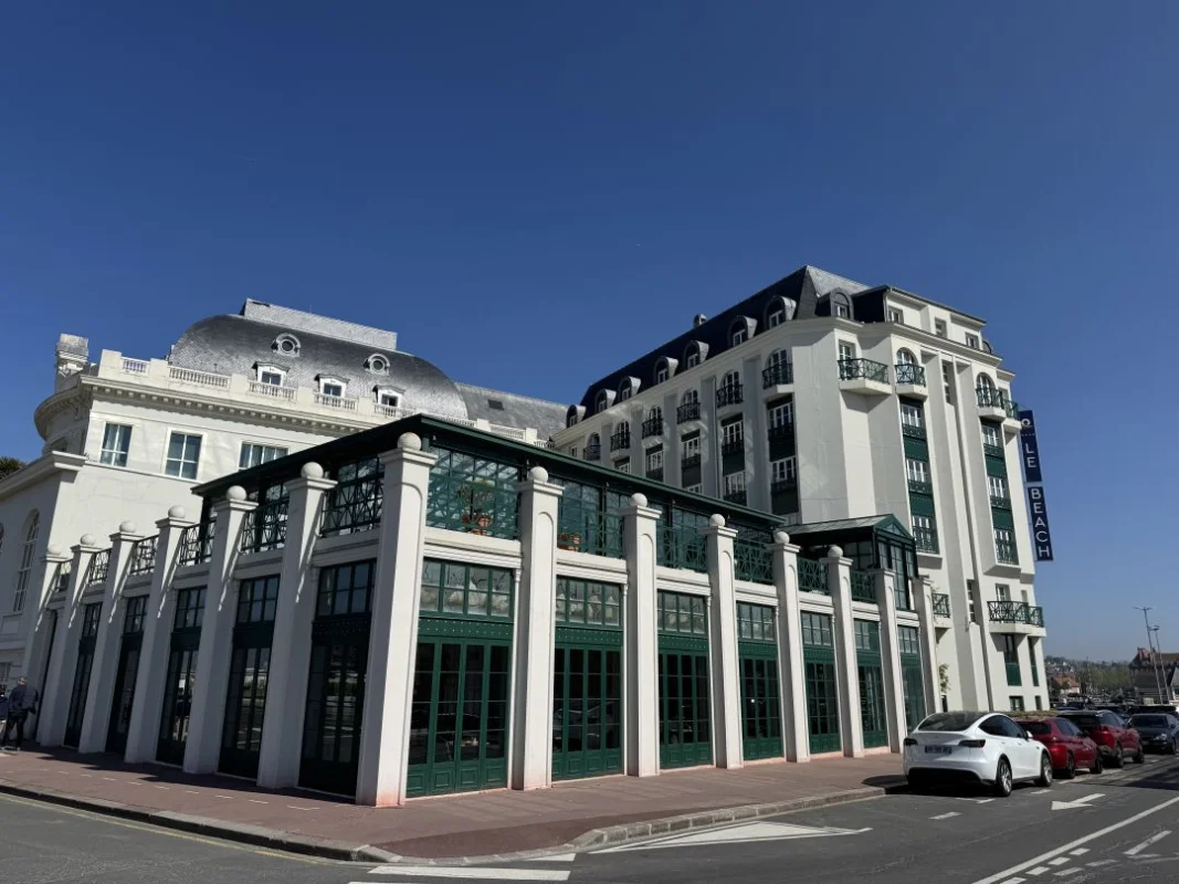 Le Beach Hôtel à Trouville-sur-Mer