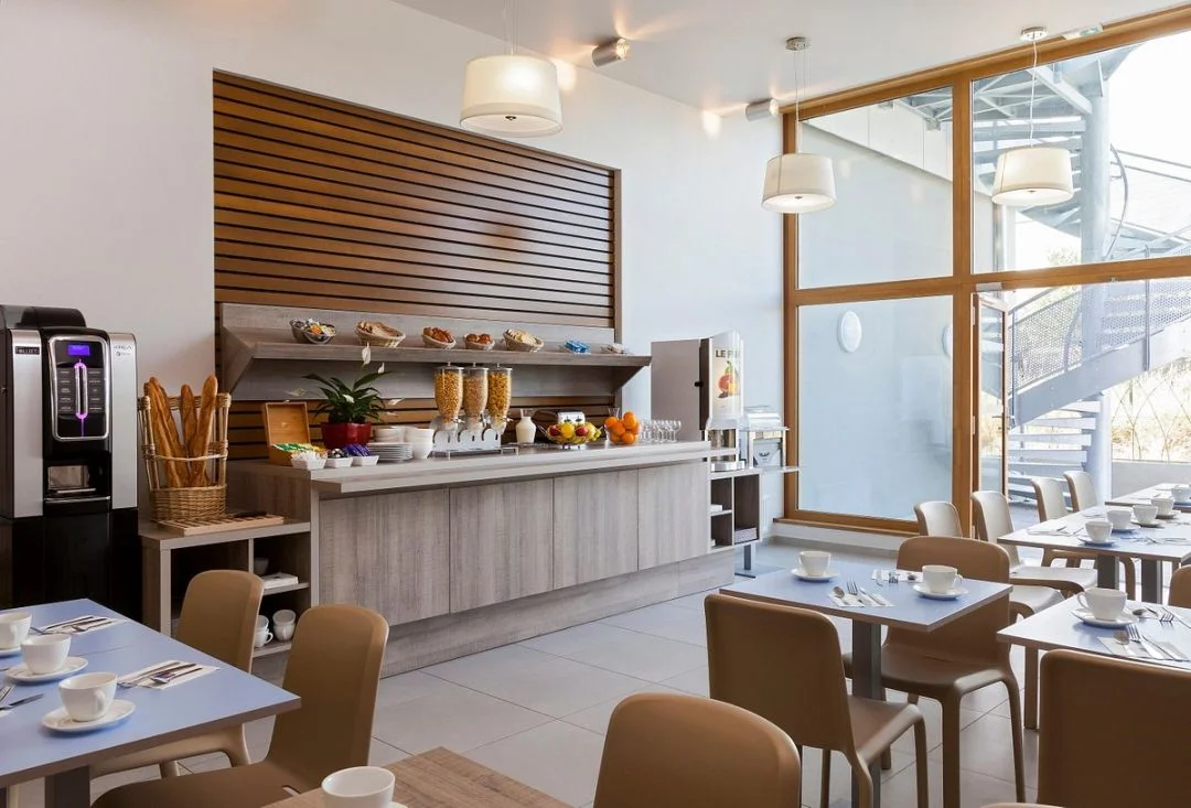 NEHÔ SUITES PORTE DE GENEVE à Annemasse