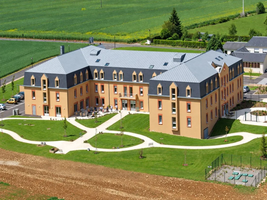 Le Champ de la Dame à Varennes-lès-Narcy