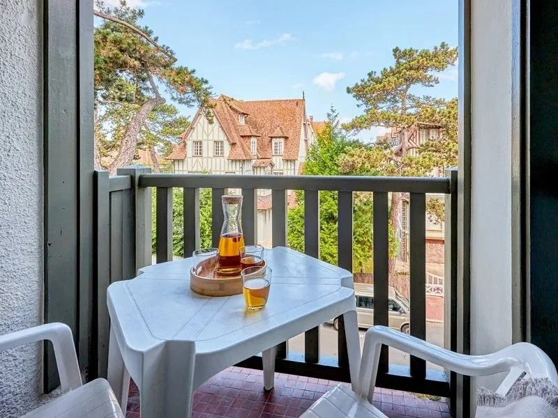 Deauville - Les Embruns à Deauville