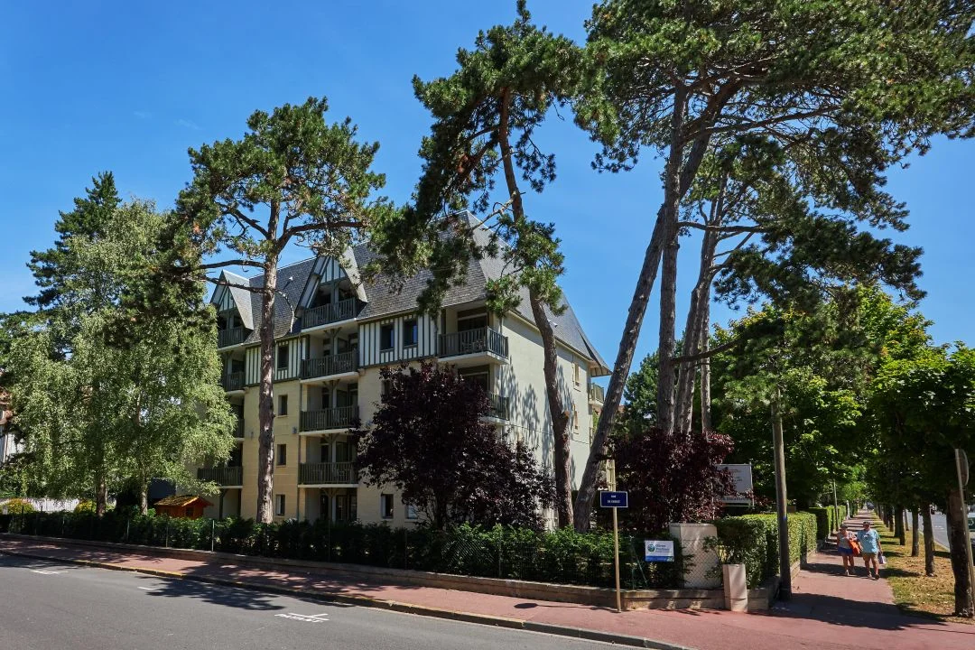 Deauville - Les Embruns à Deauville