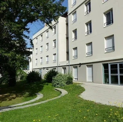 Univers Studio à Villeurbanne