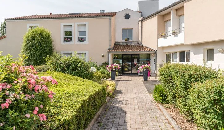 Le Jardin des Alisiers à Isle-Jourdain