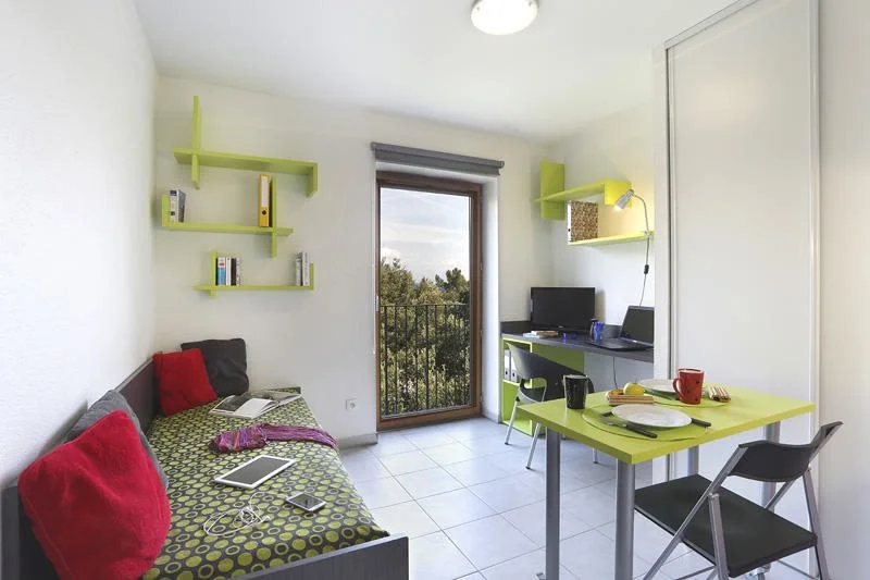 Le Magister Sophia-Antipolis à Biot