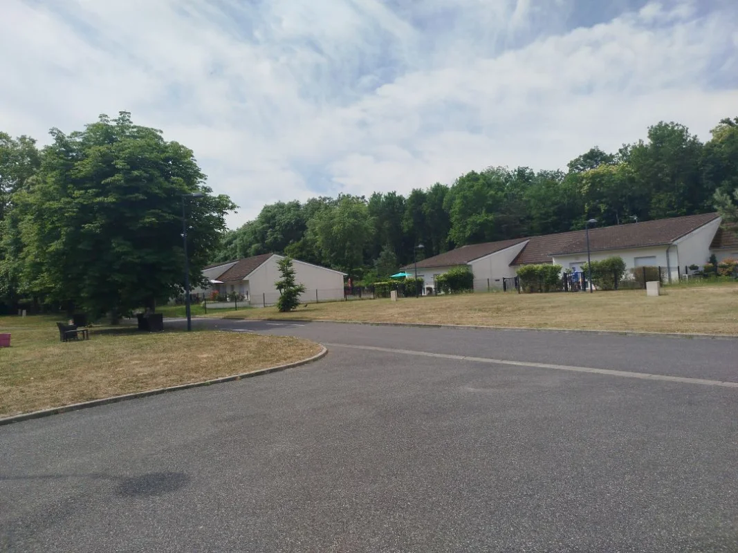 Les Cottages Du Rocher Greau - Domidep à Saint-Pierre-lès-Nemours