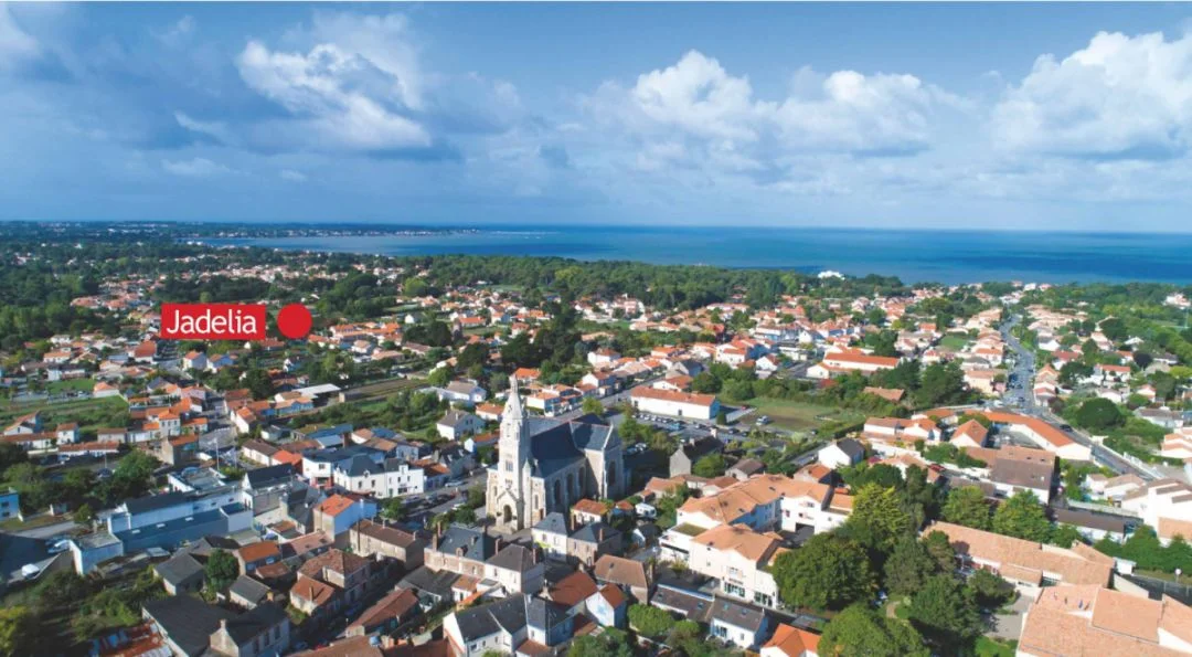 JADELIA à Saint-Michel-Chef-Chef