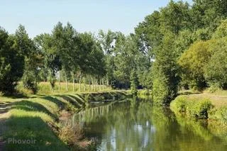 LES JARDINS DU CANAL à Périgny