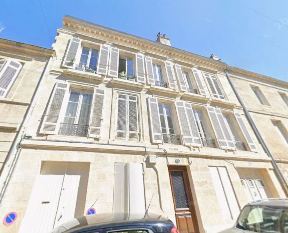RUE BARENNES à Bordeaux