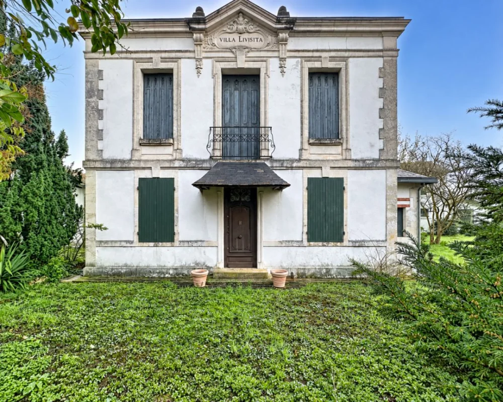 AV. HENRI FARBOS à Mont-de-Marsan