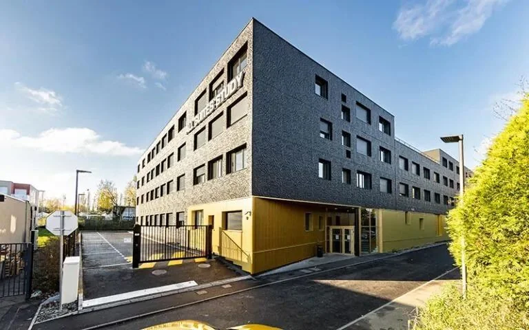 All Suites Study Aulnoy à Aulnoy-lez-Valenciennes