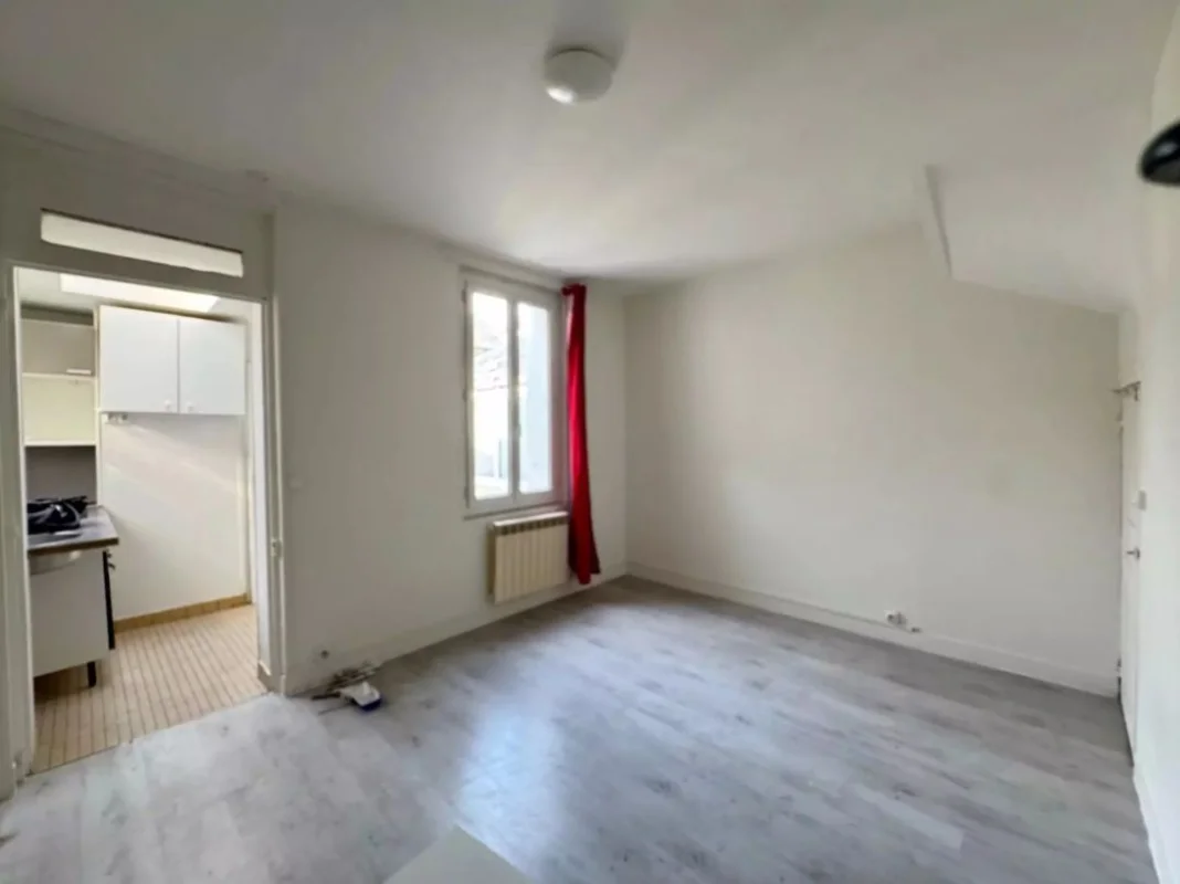 RUE D'ELBEUF à Rouen