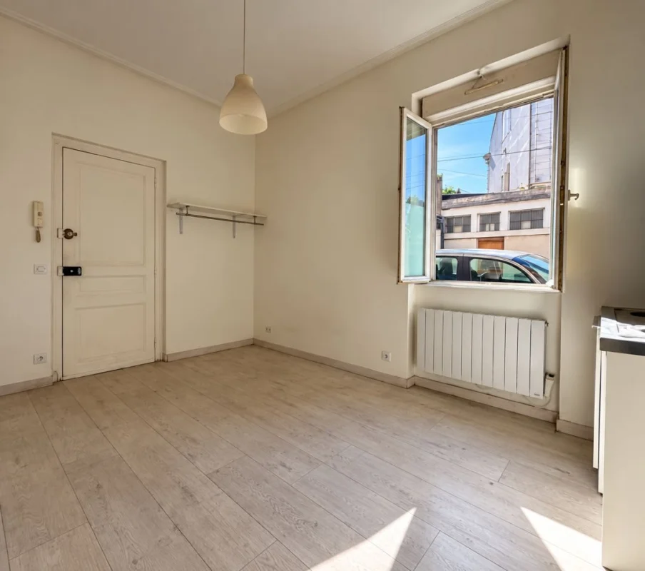 RUE FRANCIS DE PRESSENSÉ à Nantes